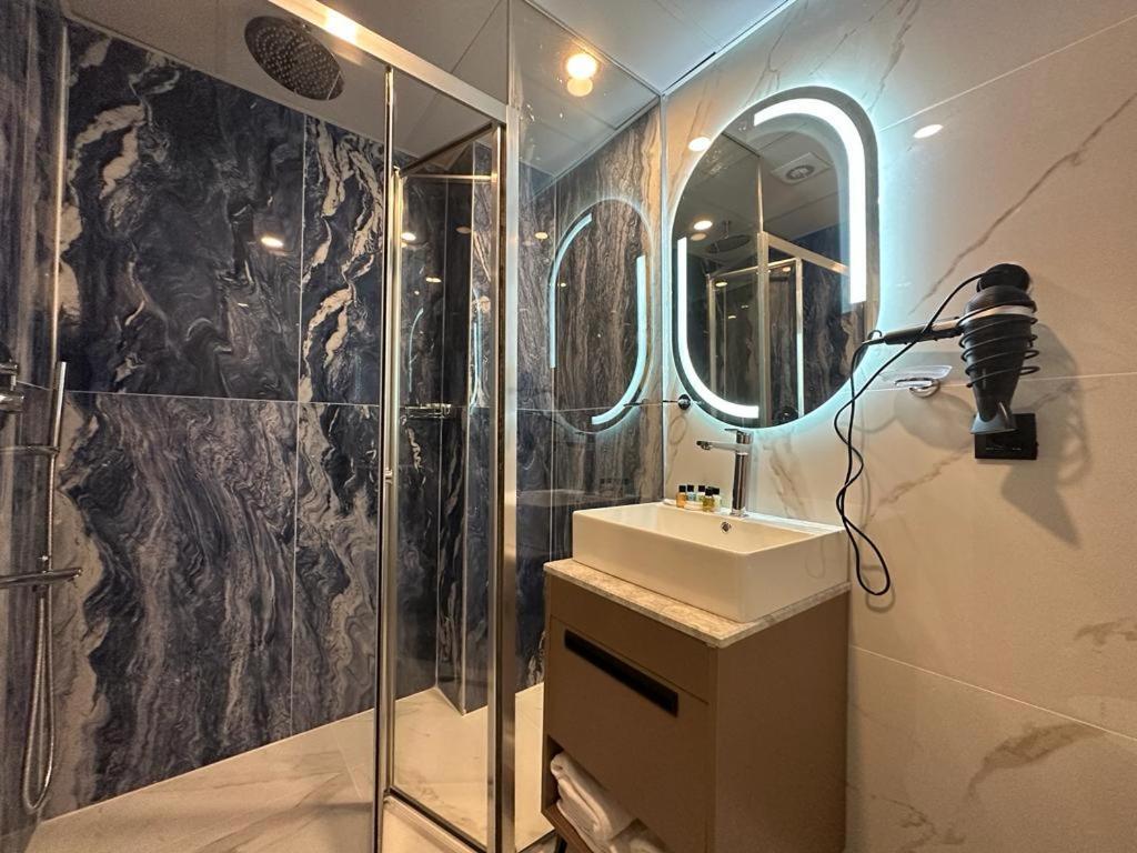 Istanblu Hotel Atasehir Κωνσταντινούπολη Εξωτερικό φωτογραφία